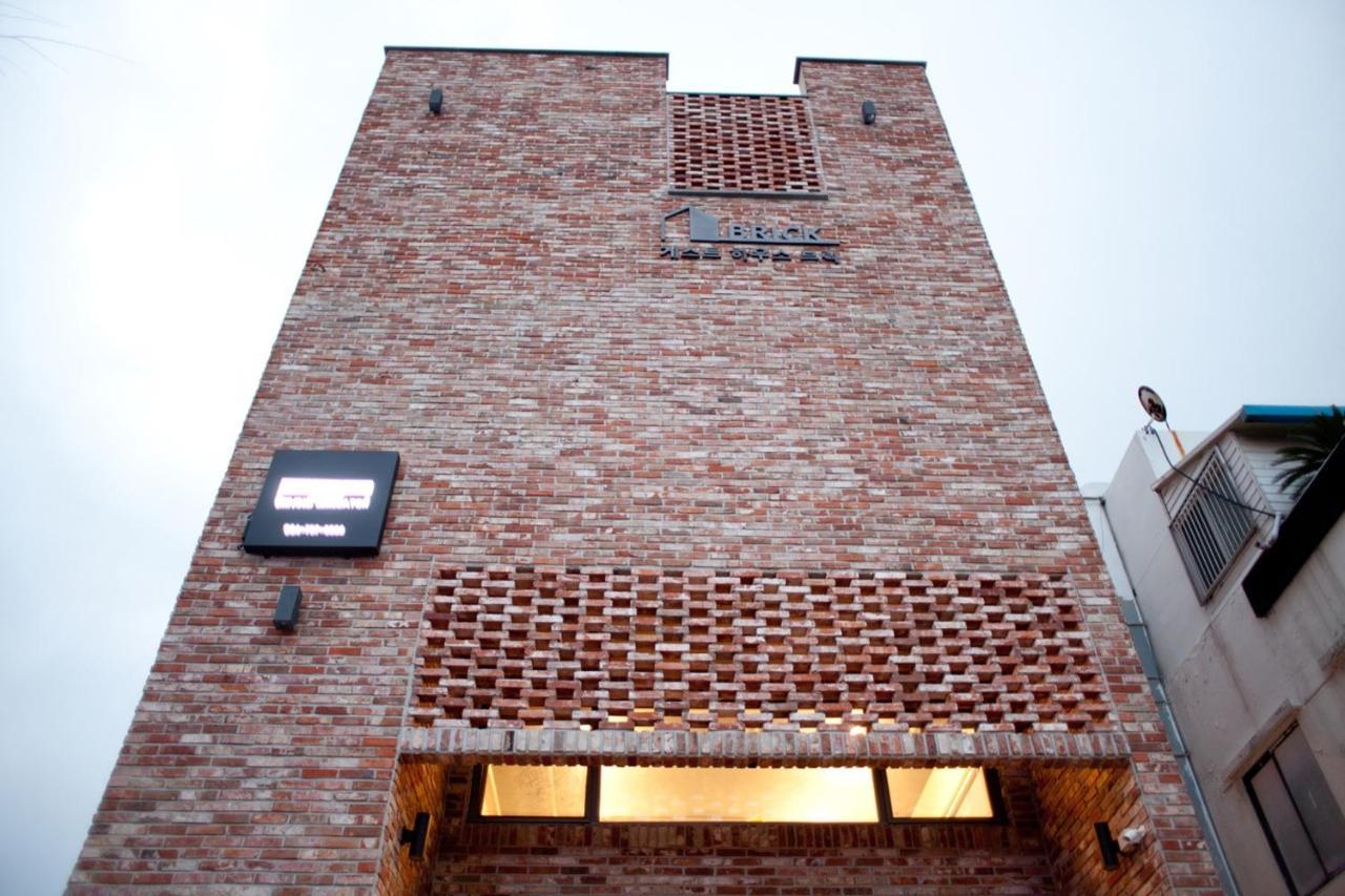 Guest House Brick Jeju Exterior foto